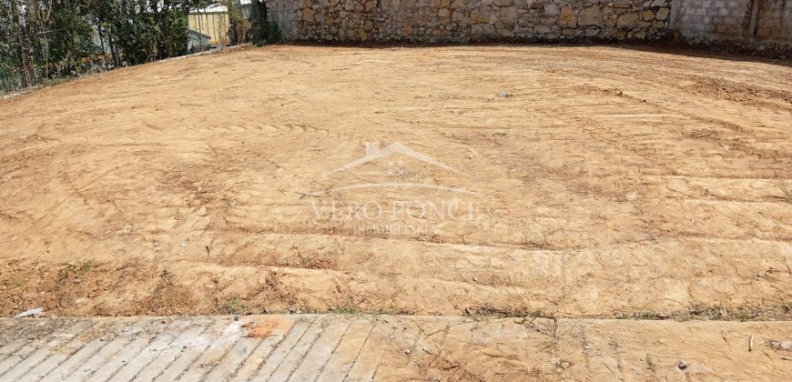 Fraccionamiento Los Arcos / Terreno en Venta (2410-294)