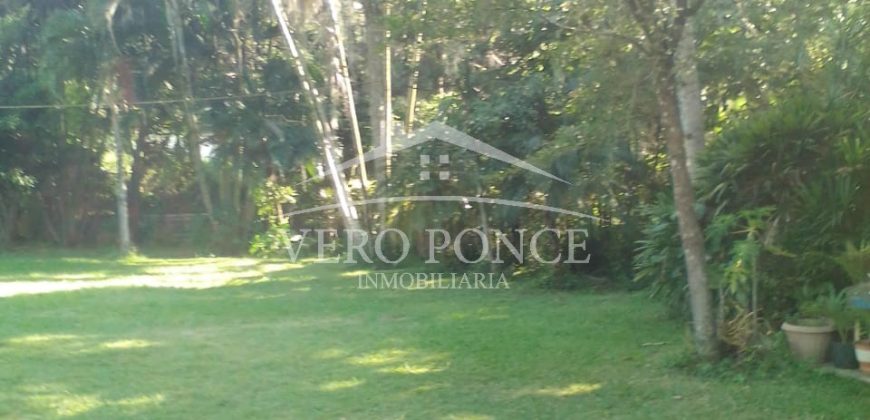 Villa Toscana / 1307 m2 / Terreno en Venta (2401-301)