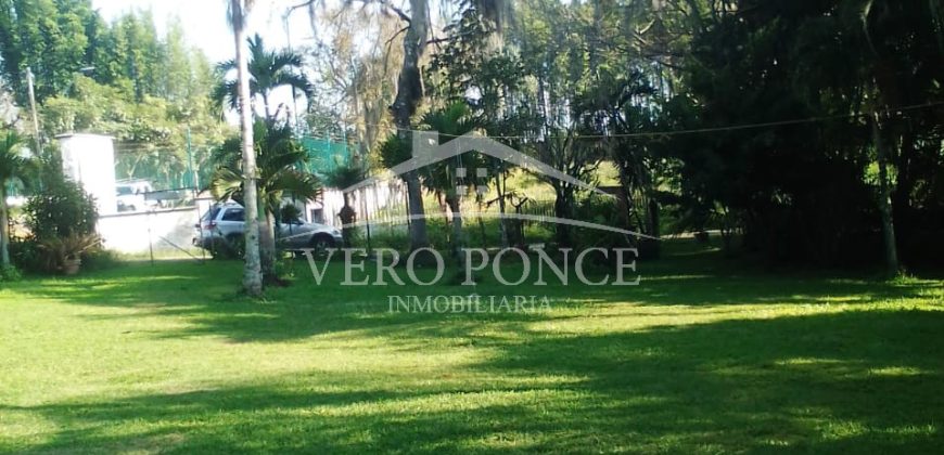 Villa Toscana / 1307 m2 / Terreno en Venta (2401-301)