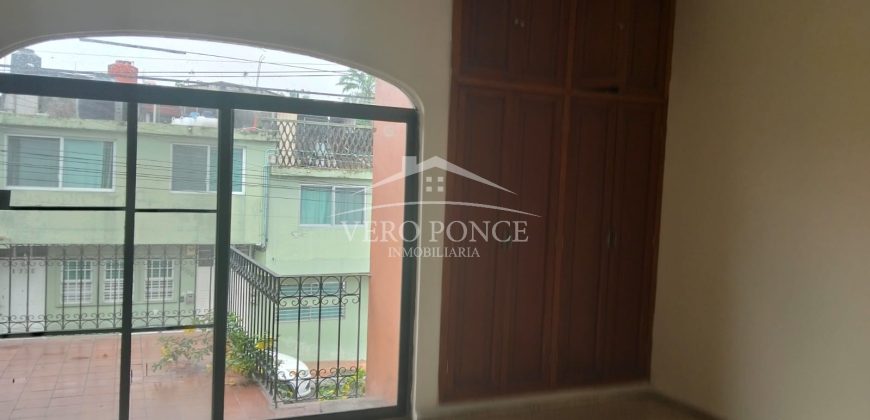 Alameda / Casa en Venta (2401-303)