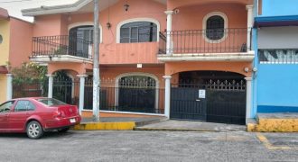 Alameda / Casa en Venta (2401-303) Alameda / Casa en Venta (2401-303)