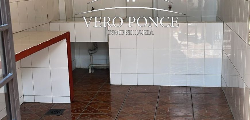 Centro // Local en Renta – 2501-002