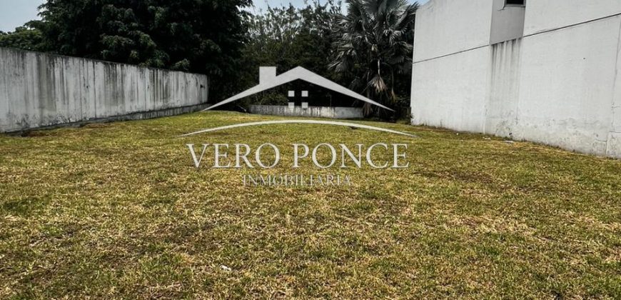 VENTA – TERRENO LOMAS DE LA LLAVE – 2510-034