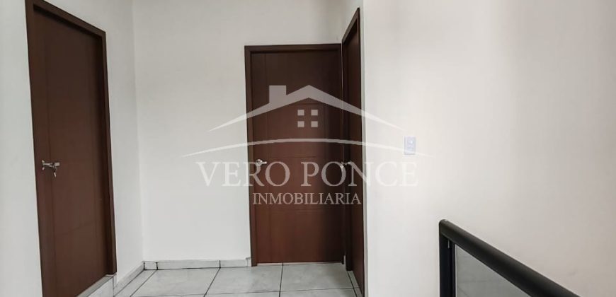 Villa Los Fresnos / Casa en Venta (2510-156)