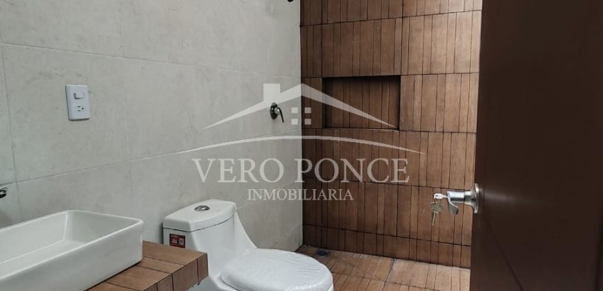 Villa Los Fresnos / Casa en Venta (2510-156)