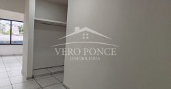Villa Los Fresnos / Casa en Venta (2510-156)