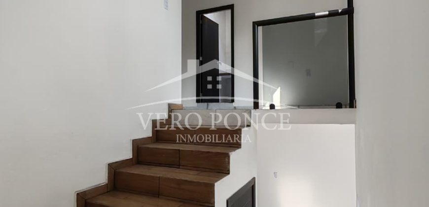 Villa Los Fresnos / Casa en Venta (2510-157)