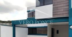 Villa Los Fresnos / Casa en Venta (2510-157)