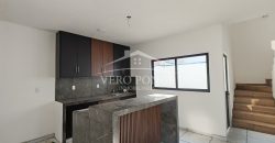 Villa Los Fresnos / Casa en Venta (2510-157)