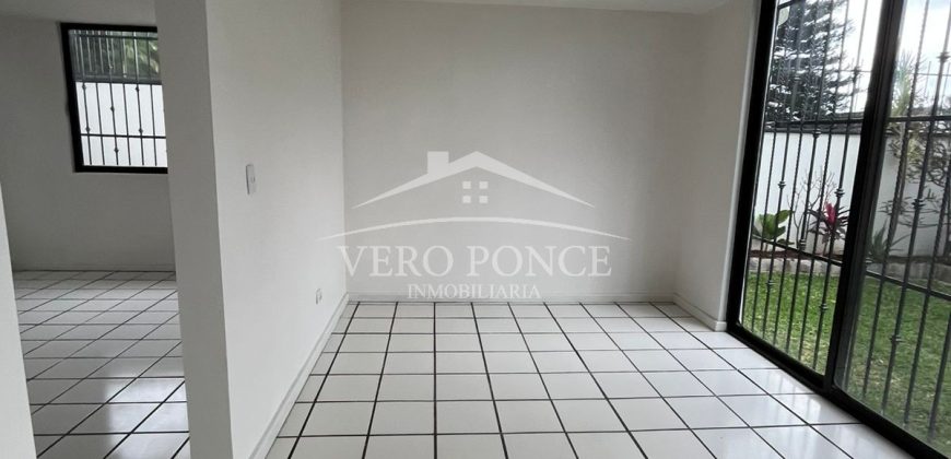 Residencial Lomas de la Llave / Casa en Renta (2501-163)