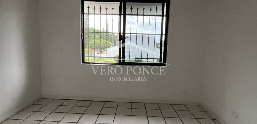 Residencial Lomas de la Llave / Casa en Renta (2501-163)