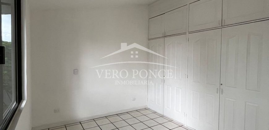 Residencial Lomas de la Llave / Casa en Renta (2501-163)