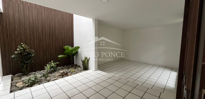 Residencial Lomas de la Llave / Casa en Renta (2501-163)