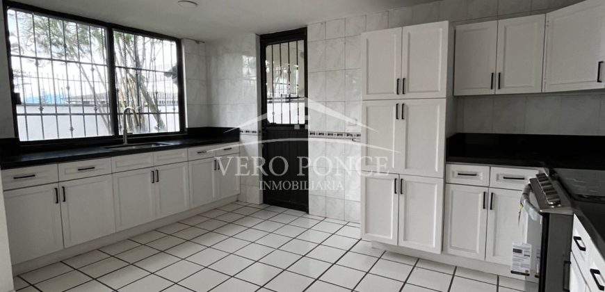 Residencial Lomas de la Llave / Casa en Renta (2501-163)