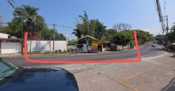 Zona Panteón Municipal / Terreno con Construcción en Venta (2501-167)