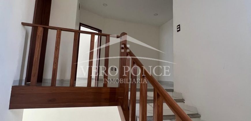 Fraccionamiento Virginia / Casa en Renta (2501-176)