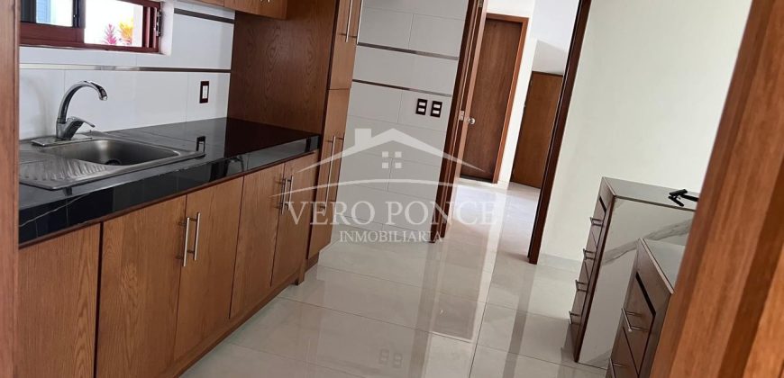 Fraccionamiento Virginia / Casa en Renta (2501-176)