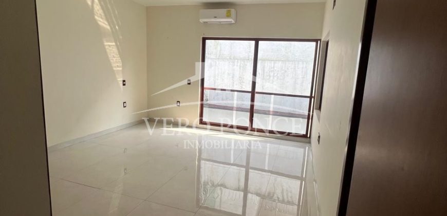 Fraccionamiento Virginia / Casa en Renta (2501-176)