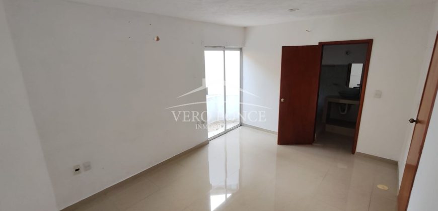 Fraccionamiento El Cortijo / Casa en Renta (2501-178)