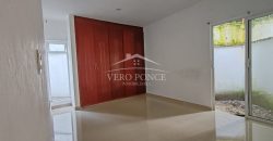 Fraccionamiento El Cortijo / Casa en Renta (2501-178)