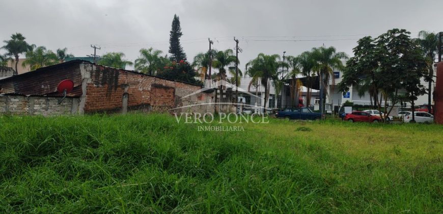Boulevard Fundadores / 2000 m2 / Terreno en Venta (2501-188)