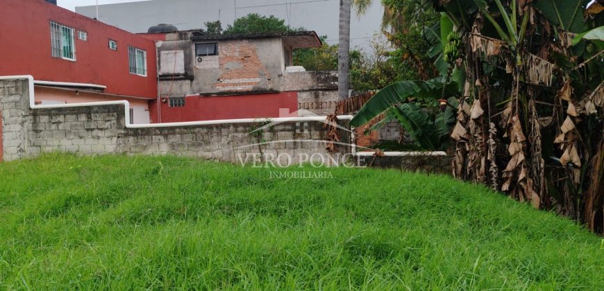 Boulevard Fundadores / 2000 m2 / Terreno en Venta (2501-188)