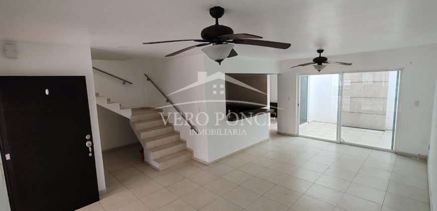Residencial La Llave / Casa en Venta (2503-201)
