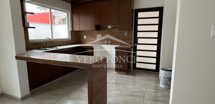 Fracc Ave de Paraíso / Casa en Venta (2601-220)