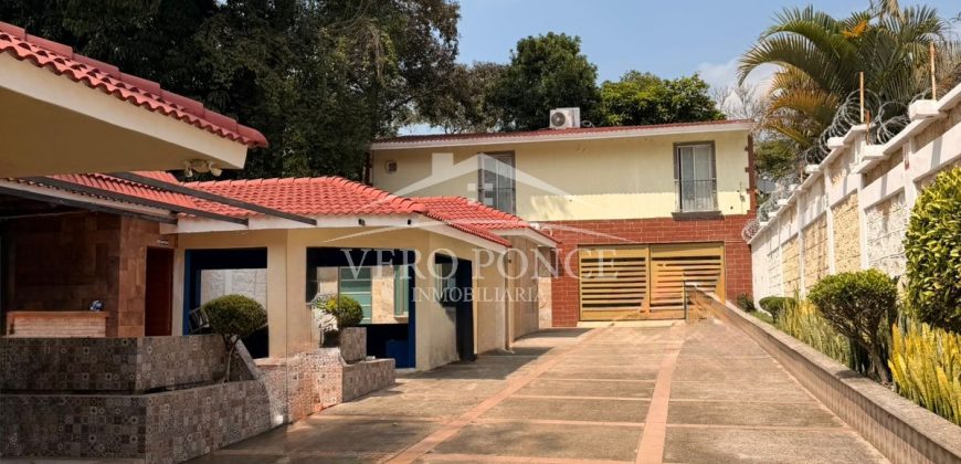 Calzada Morelos / Suite en Renta (2601-229)