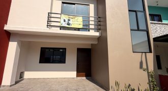 Llave Residencial / Casa en Venta (2628-219)