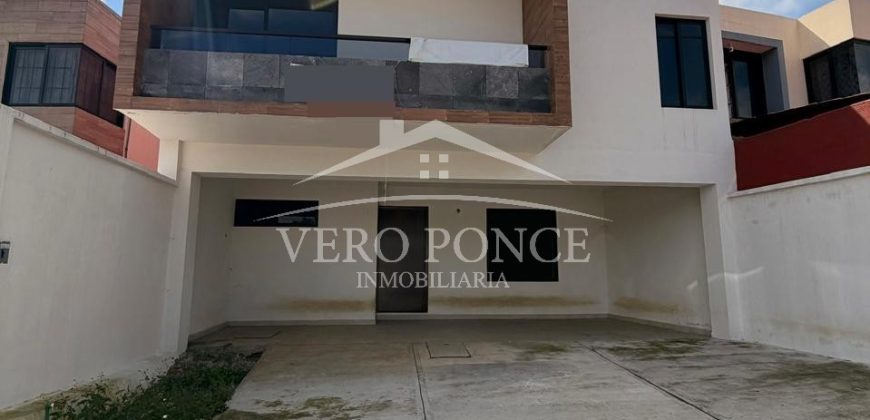 Fracc Villas de las Flores / Casa en Venta (2628-231)