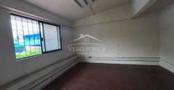 Calle 8 Avenida 5 / Casa + Local en Renta (2601-240)