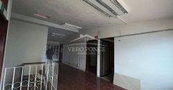 Calle 8 Avenida 5 / Casa + Local en Renta (2601-240)