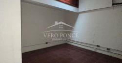 Calle 8 Avenida 5 / Casa + Local en Renta (2601-240)