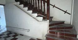 Calle 8 Avenida 5 / Casa + Local en Renta (2601-240)
