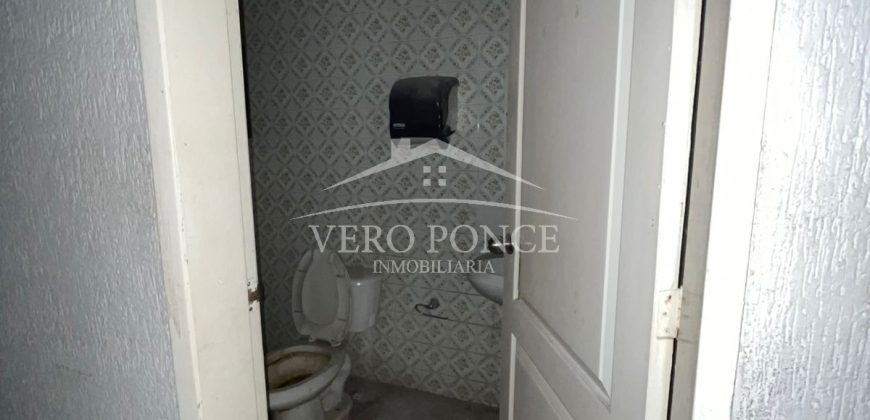 Calle 8 Avenida 5 / Casa + Local en Renta (2601-240)