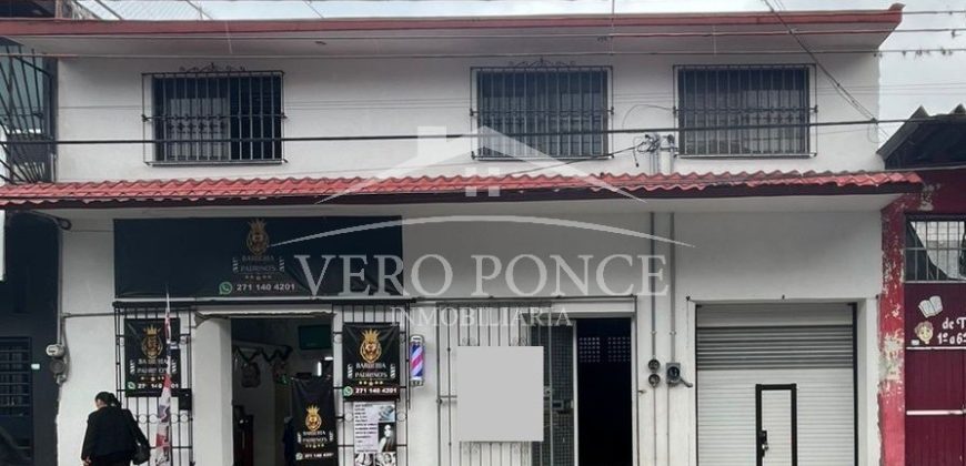 Calle 8 Avenida 5 / Casa + Local en Renta (2601-240)