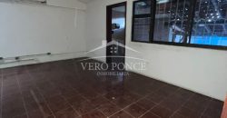 Calle 8 Avenida 5 / Casa + Local en Renta (2601-240)