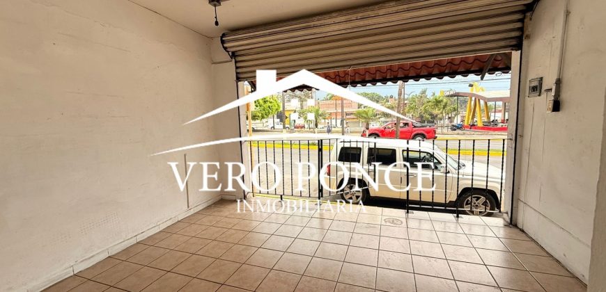 Dos Caminos / 18 m2 / Local en Renta (2601-258)