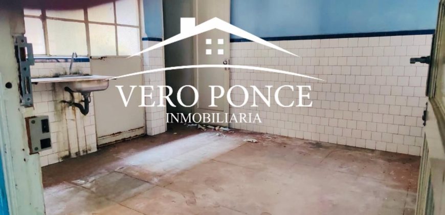 Calle 17 Avenida 1 / Oficinas en Renta (2601-269)