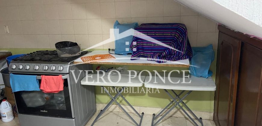 Los Pinos / Locales en Renta (2601-274)