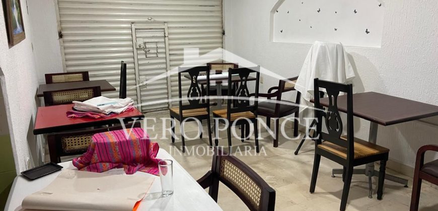 Los Pinos / Locales en Renta (2601-274)