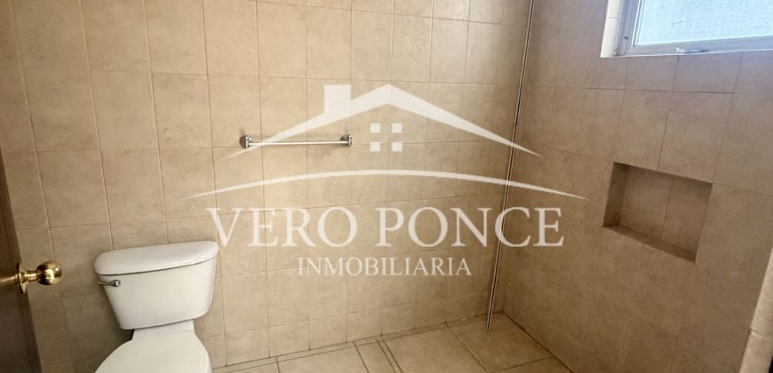 Jardines de la Alameda / Casa en Renta (2601-289)