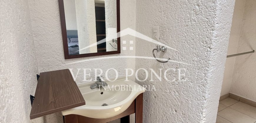 Jardines de la Alameda / Casa en Renta (2601-289)