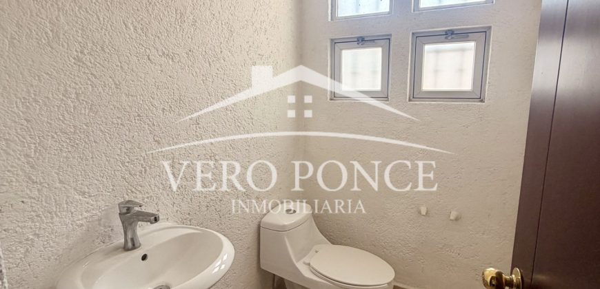 Jardines de la Alameda / Casa en Renta (2601-289)