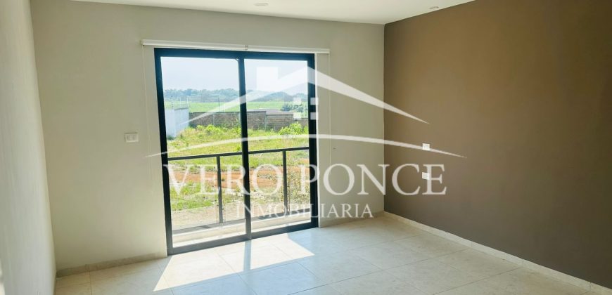Residencial Villitas / Casa en Venta (2601-299)