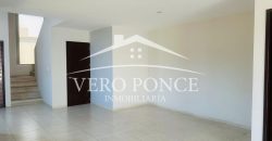 Residencial Villitas / Casa en Venta (2601-299)