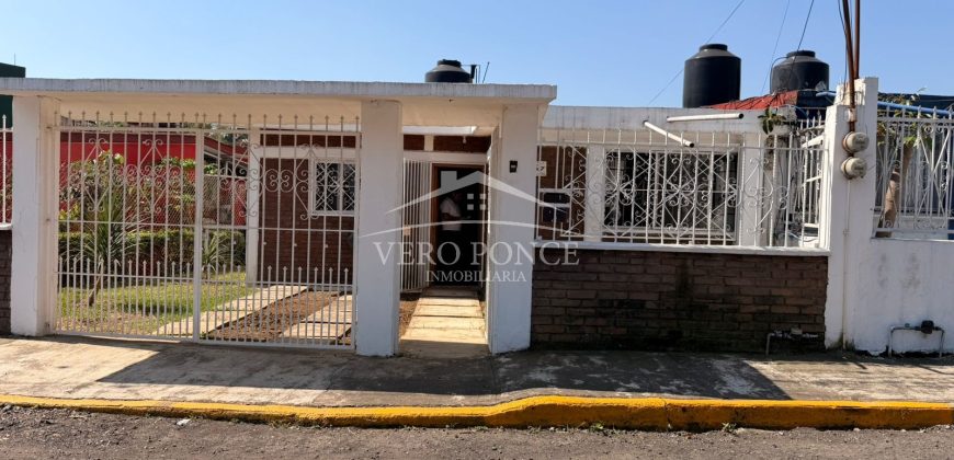 Colonia de Los Maestros / Casa en Renta (2601-305)