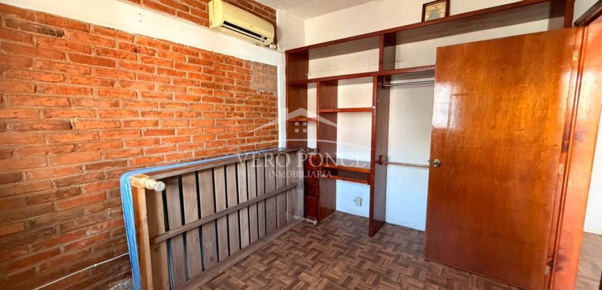 Colonia de Los Maestros / Casa en Renta (2601-305)