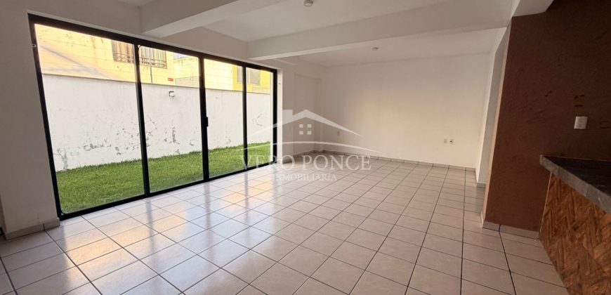 Agua Fría # 11 / Casa en Renta (2628-301)
